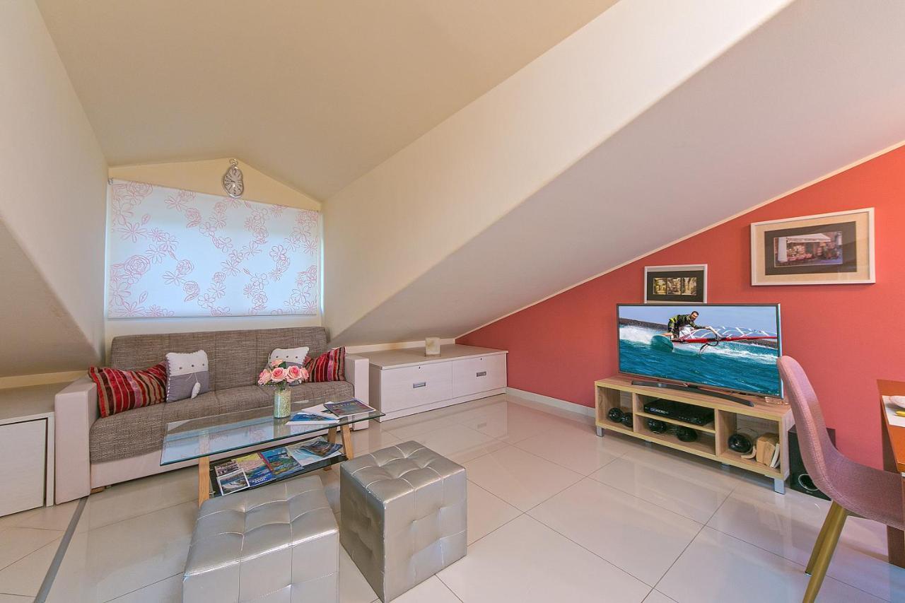 Abuela'S Beach House Brela Ngoại thất bức ảnh